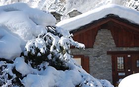 Case Gran Paradiso Rhemes Saint Georges